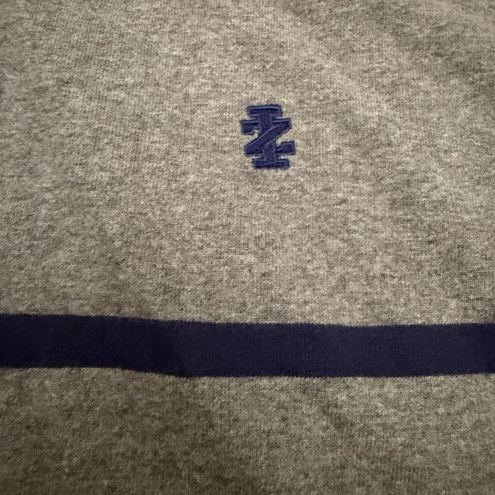 IZOD Men's 1/4 Zip Sweatshirt Cotton Pullover Gray With Blue Stripes Size XL NWT